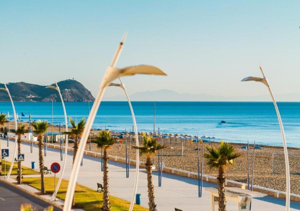 شقة Piso Centrico Y A Pie De Playa. مرتيل المظهر الخارجي الصورة